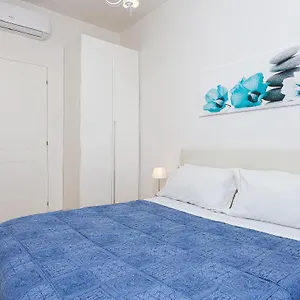 Karan's Aparment In , Rom Italien